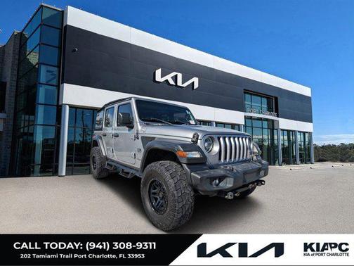 2020 Jeep Wrangler Unlimited Freedom 4X4