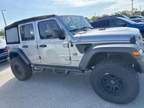 2020 Jeep Wrangler Unlimited Freedom 4X4