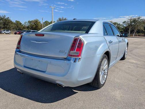 2013 Chrysler 300C Base