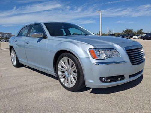 2013 Chrysler 300C Base