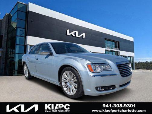2013 Chrysler 300C Base