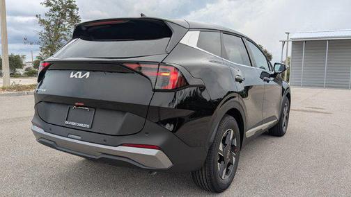 2026 Kia Sportage LX