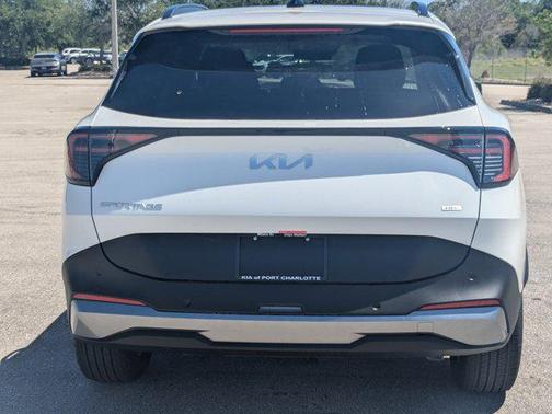 Snow White Pearl 2026 Kia Sportage Hybrid EX