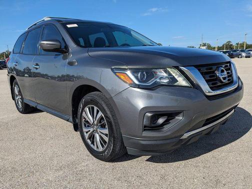 2020 Nissan Pathfinder S 2WD