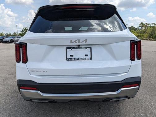 2025 Kia Sorento EX