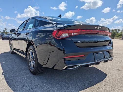 2023 Kia K5 LXS