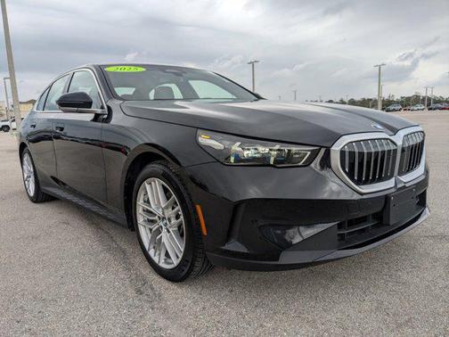 2025 BMW 530 i