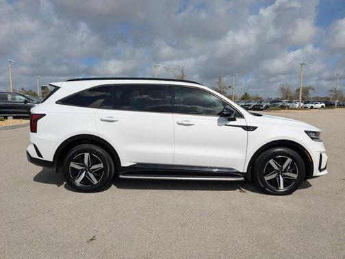 2022 Kia Sorento EX