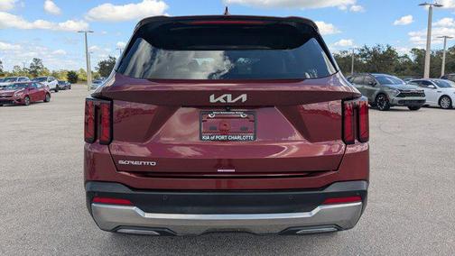 2025 Kia Sorento S