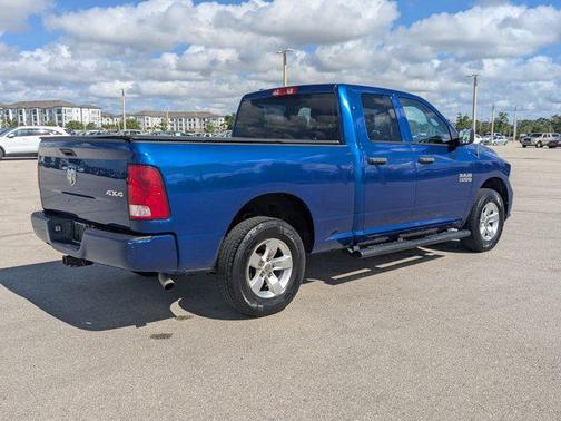 Blue Streak Pearlcoat 2018 RAM 1500 Express