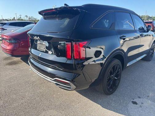 Ebony Black 2023 Kia Sorento SX
