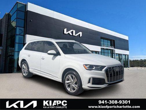 Glacier White Metallic 2022 Audi Q7 55 Premium Plus