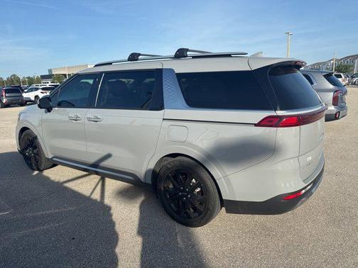 2024 Kia Carnival SX Prestige