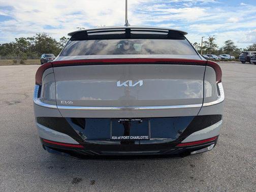 2025 Kia EV6 Wind