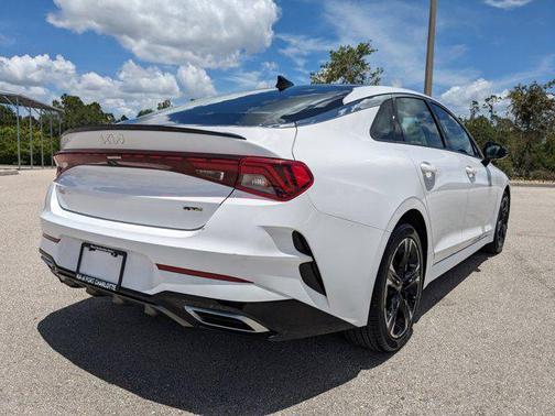 2023 Kia K5 GT-Line