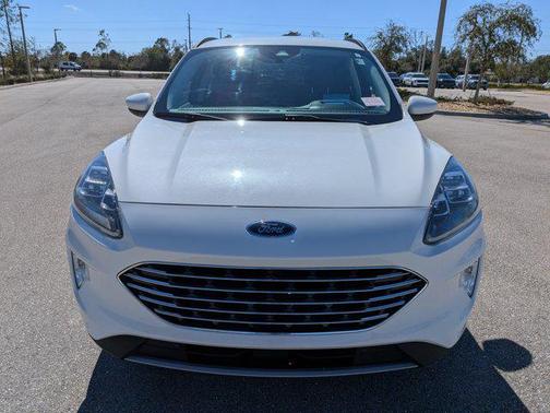 2022 Ford Escape Titanium