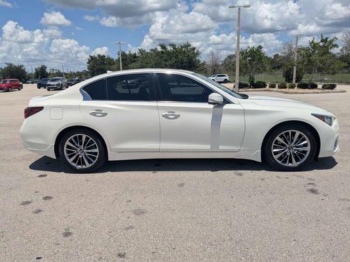 Majestic White 2023 INFINITI Q50 3.0t LUXE