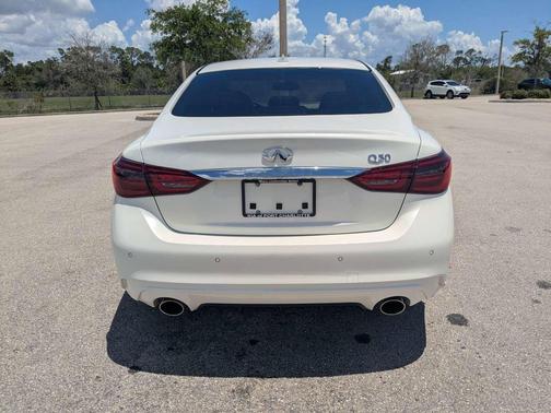 Majestic White 2023 INFINITI Q50 3.0t LUXE