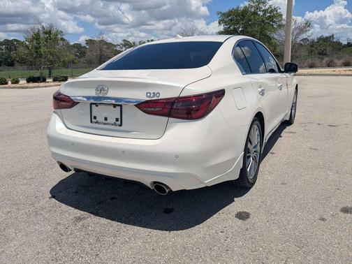Majestic White 2023 INFINITI Q50 3.0t LUXE