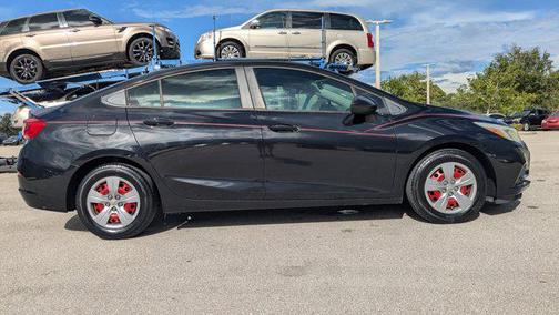 2017 Chevrolet Cruze LS