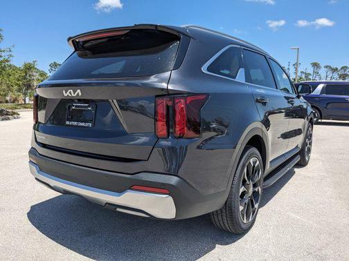 2025 Kia Sorento EX