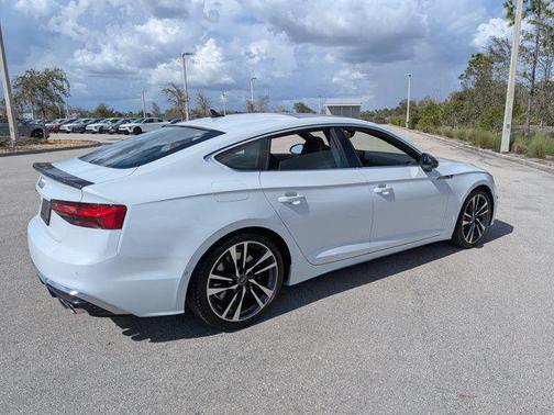 2022 Audi S5 3.0T Prestige