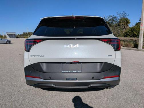 2026 Kia Sportage Hybrid EX