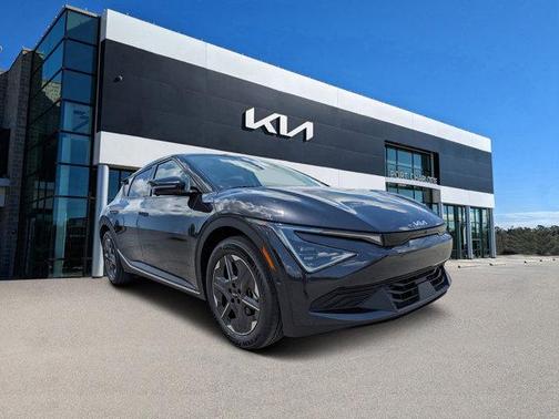 2025 Kia EV6 Light Long Range