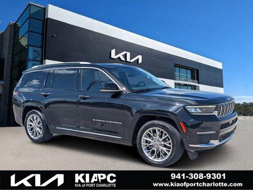 Diamond Black Crystal Pearlcoat 2023 Jeep Grand Cherokee L Summit