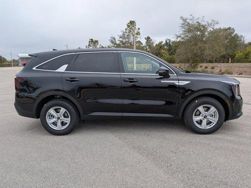 2026 Kia Sorento LX