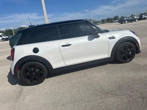 Nanuq White Metallic 2024 MINI Hardtop Cooper S