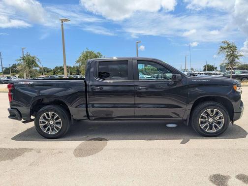 Dark Ash Metallic 2024 Chevrolet Silverado 1500 RST