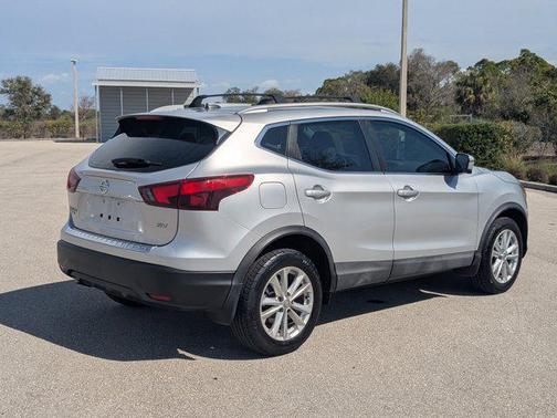 2018 Nissan Rogue Sport SV