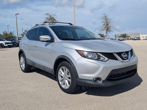 2018 Nissan Rogue Sport SV
