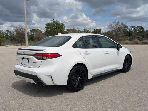 Super White 2021 Toyota Corolla XSE