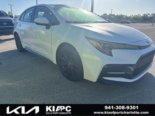 Super White 2021 Toyota Corolla XSE