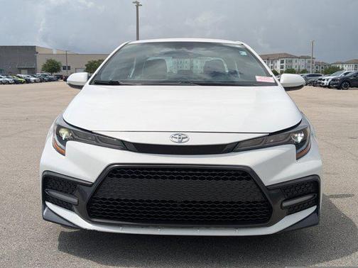Super White 2021 Toyota Corolla XSE