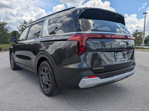 2026 Kia Carnival Hybrid EX