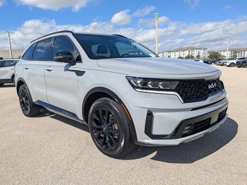 2023 Kia Sorento SX