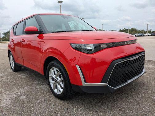 2023 Kia Soul LX