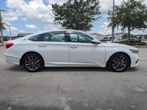 2022 Honda Accord EX-L 1.5T