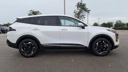 2026 Kia Sportage SX Turbo