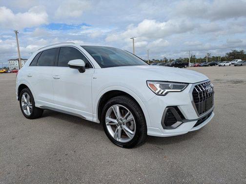 2020 Audi Q3 45 S line Premium Plus