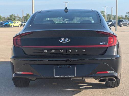 Phantom Black 2021 Hyundai SONATA SEL Plus