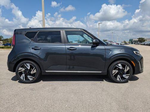 2025 Kia Soul GT-Line