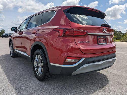 2019 Hyundai SANTA FE SE 2.4