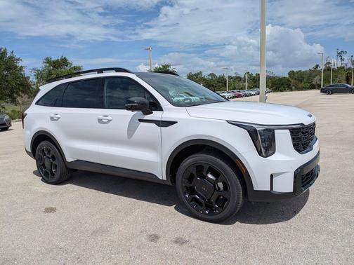 Glacial White 2026 Kia Sorento SX
