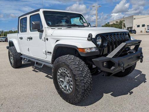 2022 Jeep Gladiator Altitude 4x4
