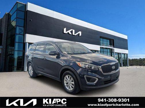 2017 Kia Sorento LX