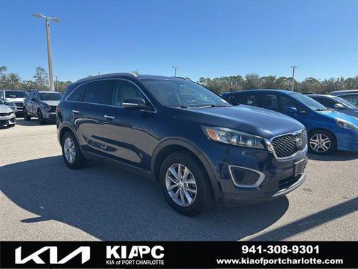 2017 Kia Sorento LX